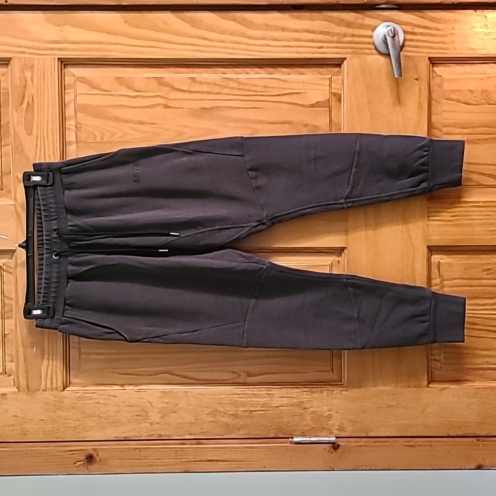 Alpha Forward Essential Jogger